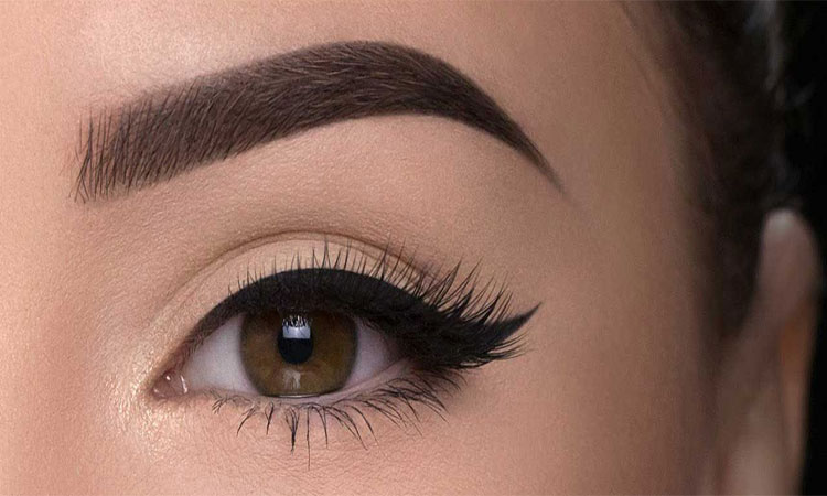 آرایش دائم با میکروپیگمنتیشن در اصفهان
