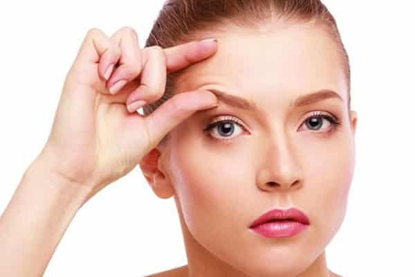 آیا بوتاکس بر شکل گیری ابرو تاثیر می گذارد؟ | اصلاح ابرو پس از بوتاکس