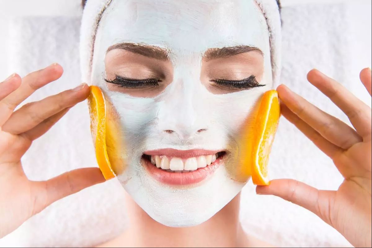 پاکسازی صورت برای پوست‌ های چرب